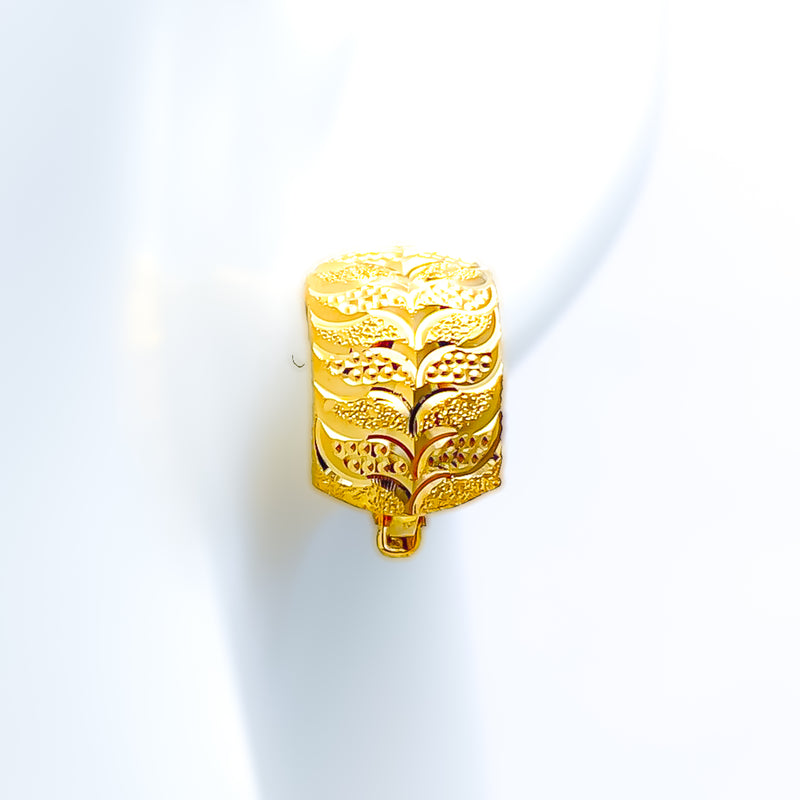 plush-brilliant-22k-gold-earrings