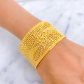 Traditional Grand Netted Flower 22k Gold Screw Bangle 