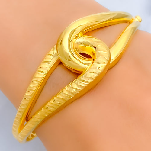 Unique Dual Textured Looped 22k Gold Bangle Bracelet 