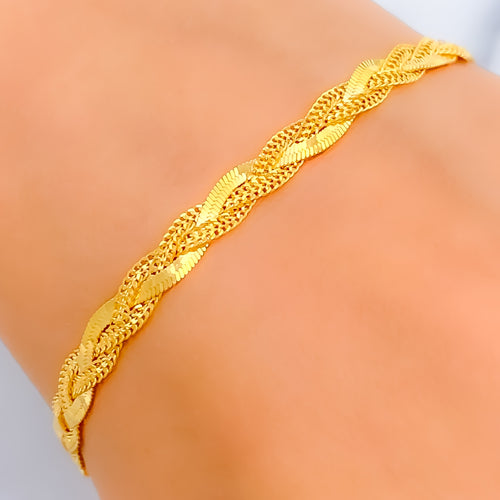 dainty-shimmering-22k-gold-bracelet