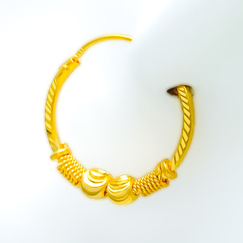 bright-sparkling-22k-gold-bali