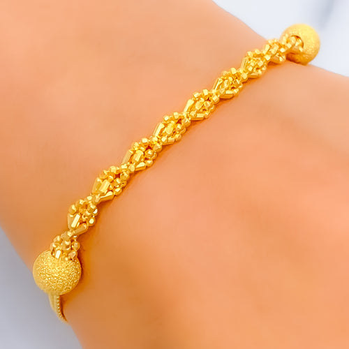 intricate-charming-22k-gold-bracelet
