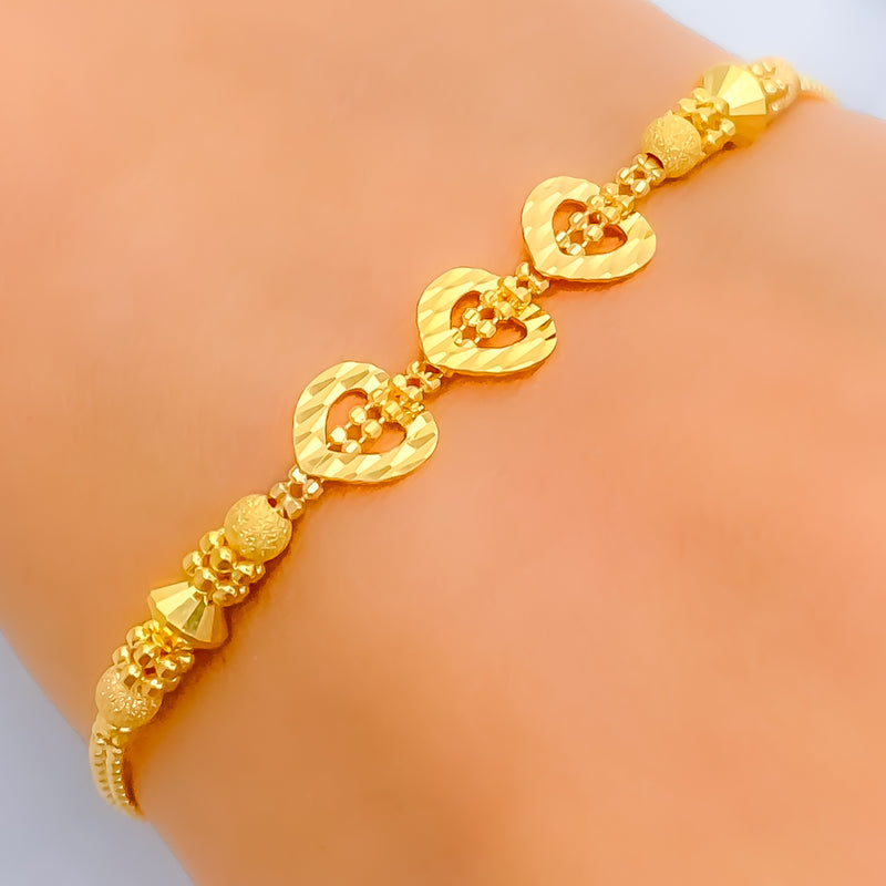 shiny-heart-22k-gold-bracelet
