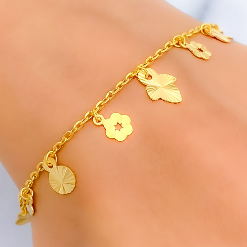lovely-shimmering-22k-gold-charm-bracelet