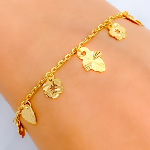 delicate-attractive-22k-gold-charm-bracelet