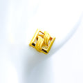 square-petite-22k-gold-top-earrings