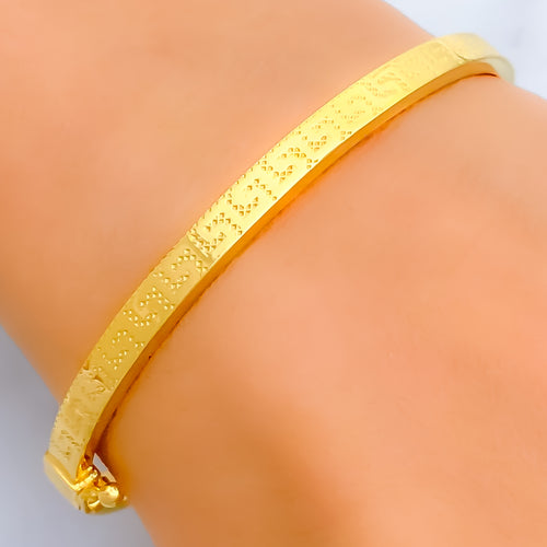 Imperial Radiant 21k Gold Bangle Bracelet 