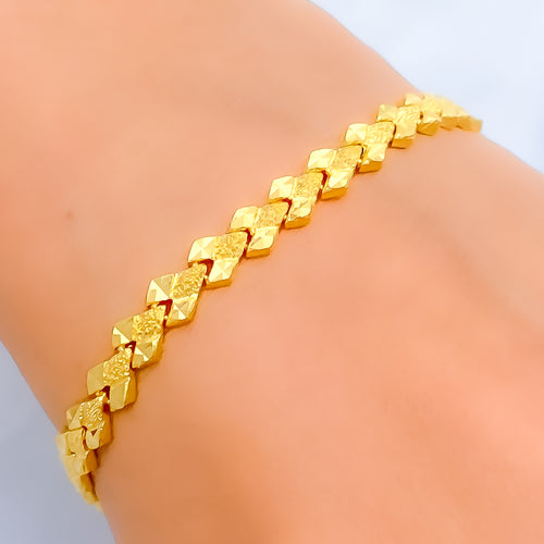 Textured Glamorous 22k Gold Bracelet