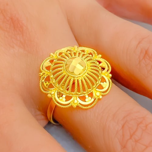 Modish Striped Flower 22K Gold Ring