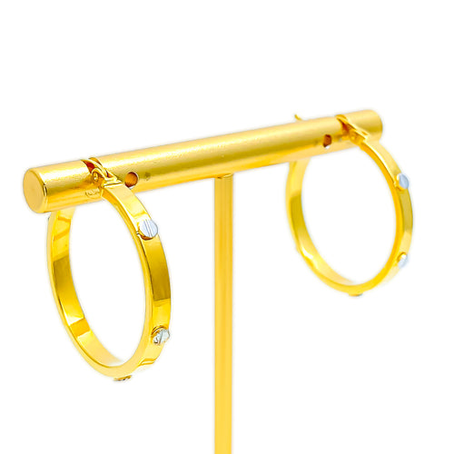 Shimmering Elegant 21k Gold Bali Earrings