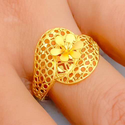 Elevated Overlapping Flower 22k Gold Ring