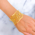 Stylish Grandiose 21K Gold Mesh Bangle Bracelet