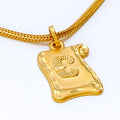 C 22k Gold Letter Pendant