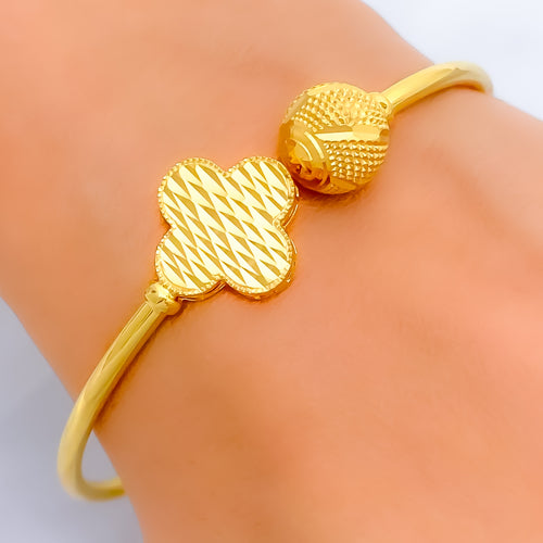 Exquisite Charming 22k Gold Bangle Bracelet