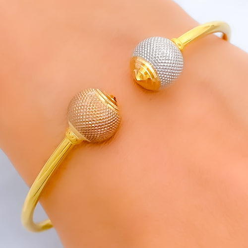 Dazzling Shimmering 22k Gold Bangle Bracelet
