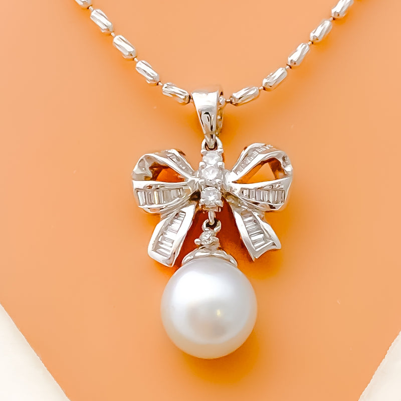 Pearl Ribbon Diamond + 18k Gold Pendant