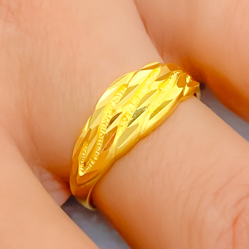 Dazzling Refined 22k Gold Ring