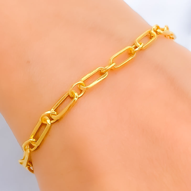 Radiant Graceful 22k Gold Bracelet