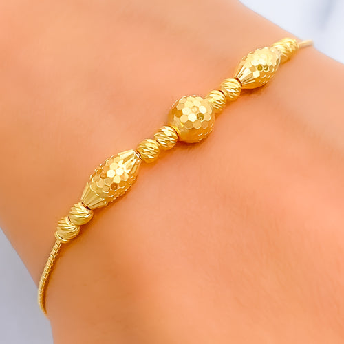 Elegant Twinkling 22k Gold Bracelet