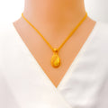 Charming Ornate 22k Gold Necklace