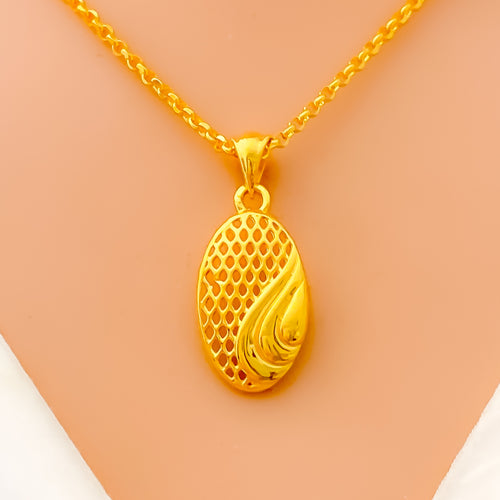 Dressy Oval 22k Gold Necklace