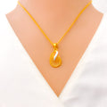 Delightful Two-Tone 22k Gold Necklace