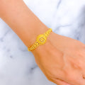 classic-dazzling-checkered-flower-22k-gold-bracelet