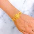 impressive-gleaming-22k-gold-classy-bracelet