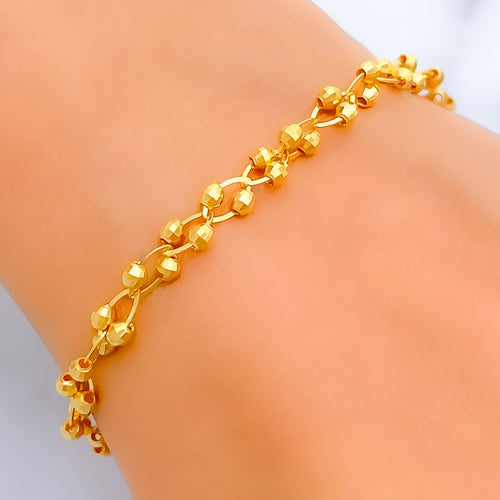 Luminous Brilliant 22K Gold Bracelet