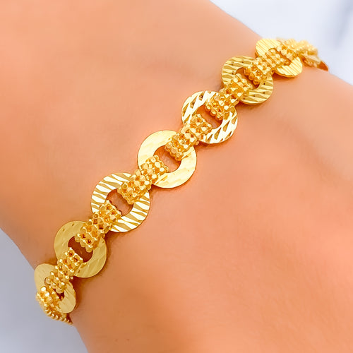 Regal Gleaming 22K Gold Bracelet