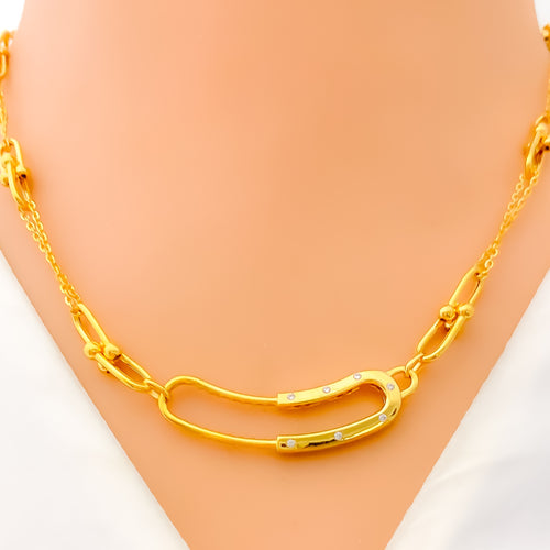 Lustrous Interlinked 21k Gold CZ Necklace 