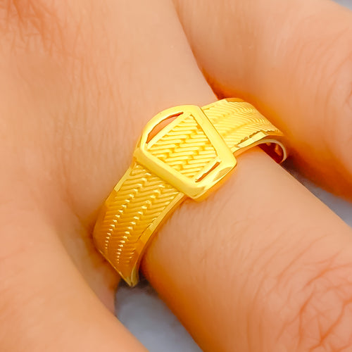 iconic-artistic-turkish-22k-gold-ring