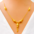 gleaming-elevated-22k-gold-necklace