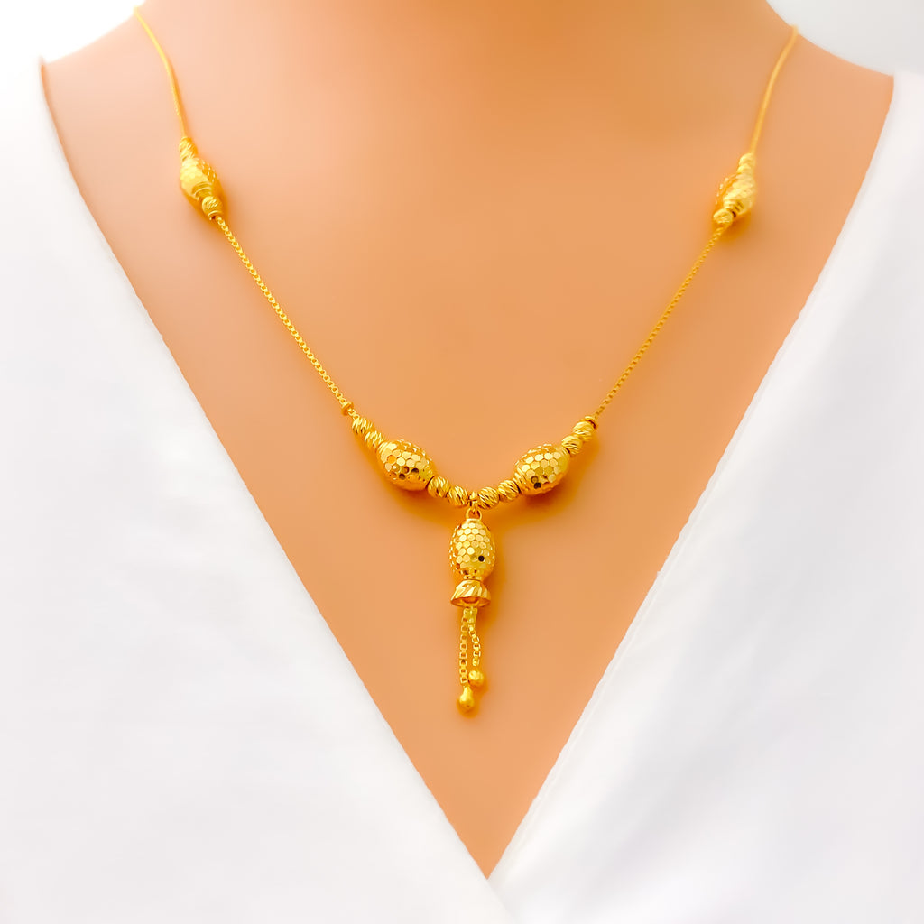 Gleaming Elevated 22k Gold Necklace – Andaaz Jewelers
