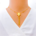 large-clover-tassel-22k-gold-necklace