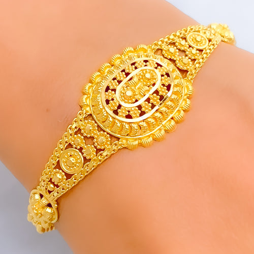 Brilliant Jazzy 22k Gold Bracelet