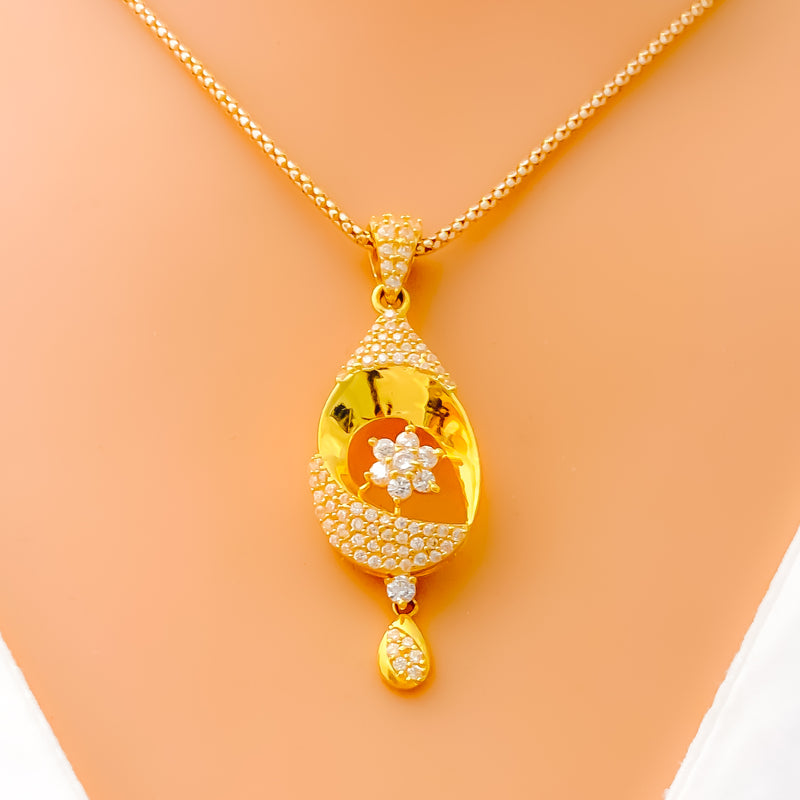 charming-delightful-22k-gold-cz-pendant-set