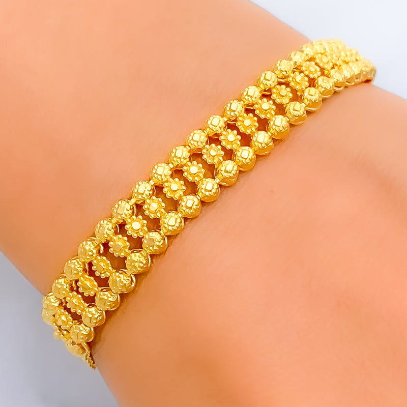 Luminous Fashionable 22k Gold Bracelet