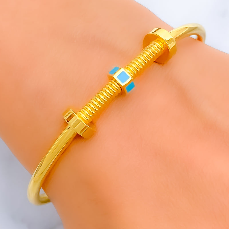 Classic Alluring 21k Gold Striped Bangle Bracelet