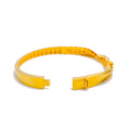 charming-interlinked-22k-gold-bangle-bracelet