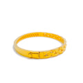 jazzy-chic-22k-gold-bangle-bracelet