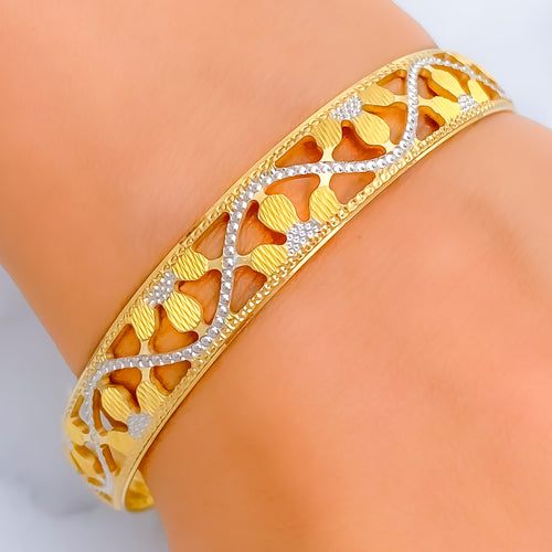 Modest Blooming Flower 22k Gold Bangle