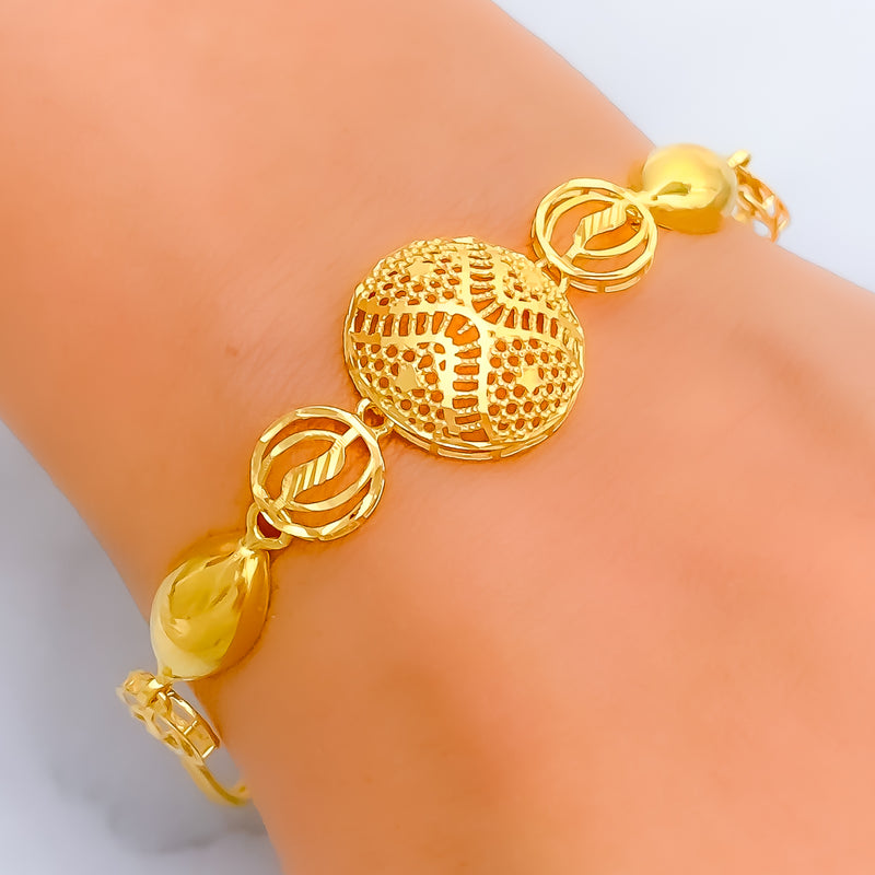 Impeccable Netted 21k Gold Striped Bracelet