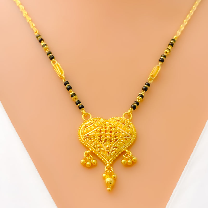 brilliant-heart-22k-gold-mangal-sutra