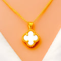 Stylish Stunning 21k Gold Clover Pendant W/Chain 