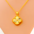 Radiant Ornate 21k Gold Clover Pendant W/Chain 