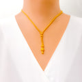 Artistic Sleek Lined 22k Gold Necklace Set 