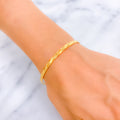 Traditional Radiant 22k Gold Bangle