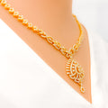 festive-sparkling-motif-diamond-18k-gold-necklace-set