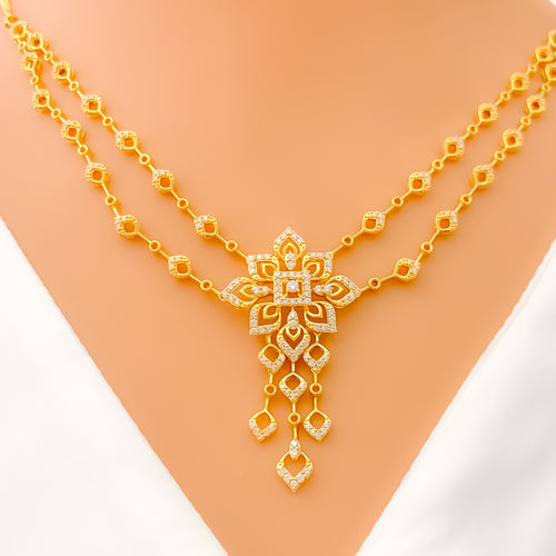 captivating-shiny-floral-vine-diamond-18k-gold-necklace-set